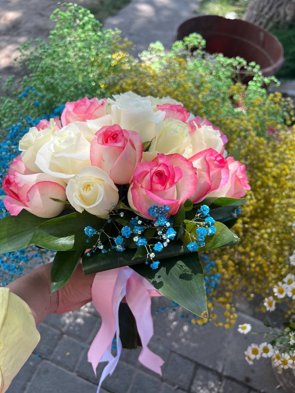 Букет невесты в кремово-розовых оттенках